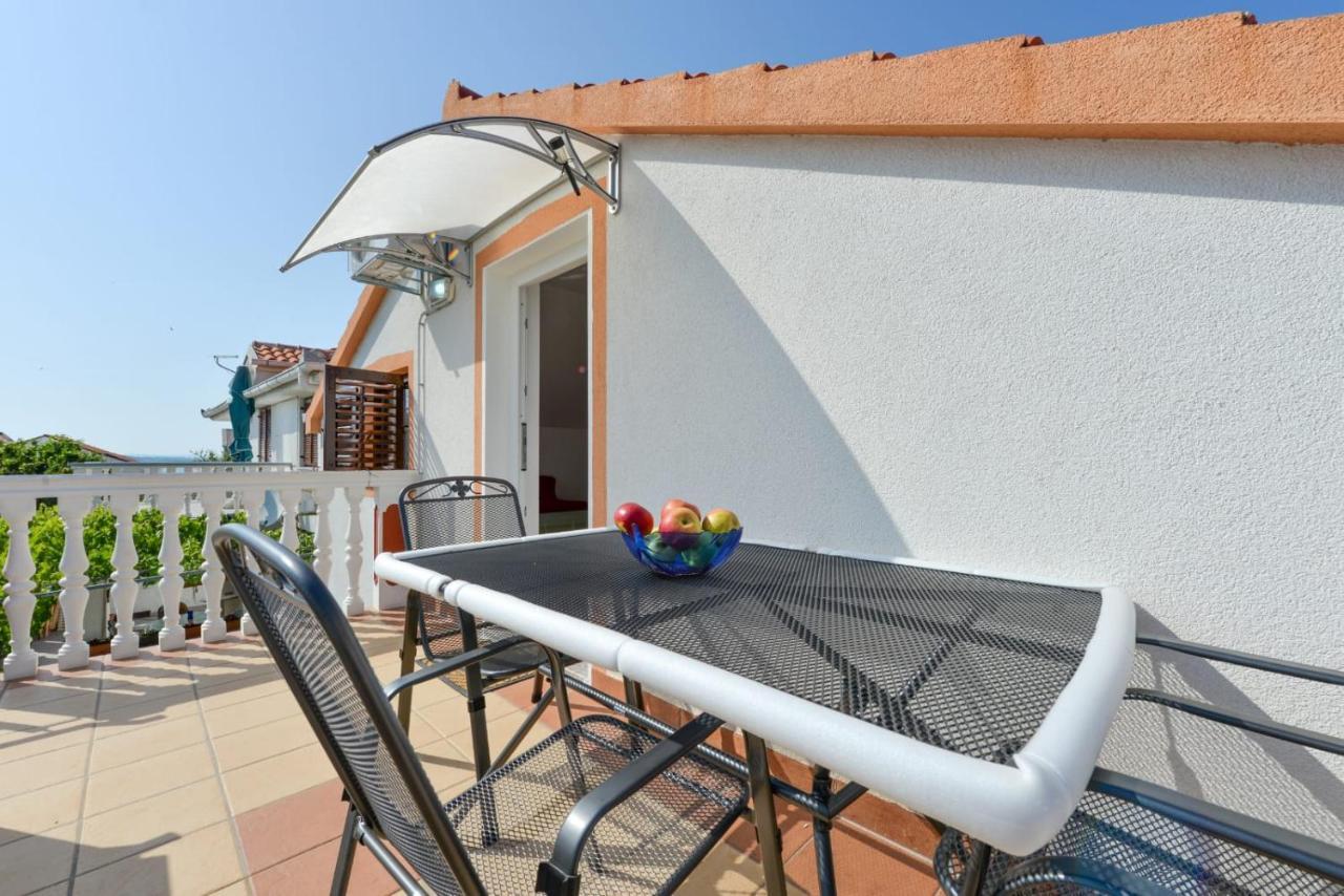 Apartmani Veronika Нін Екстер'єр фото