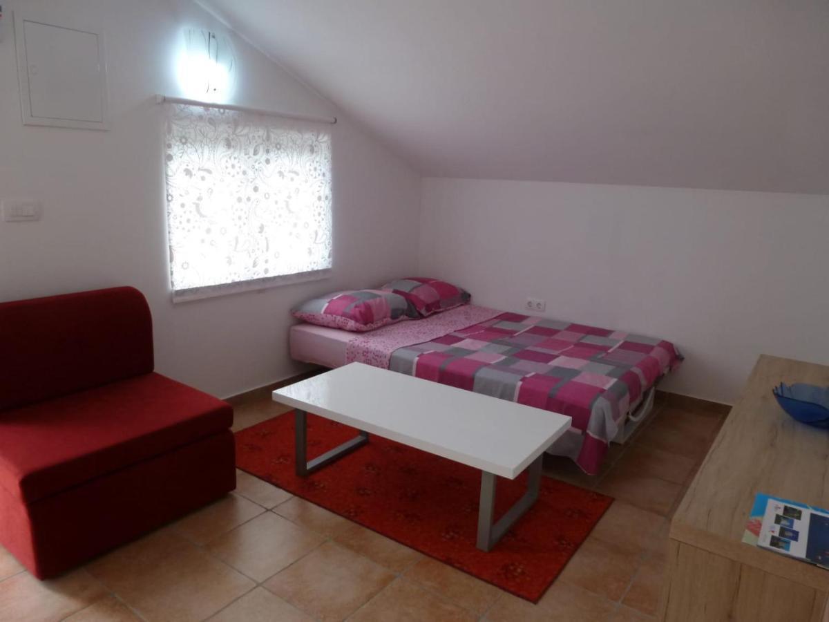 Apartmani Veronika Нін Екстер'єр фото