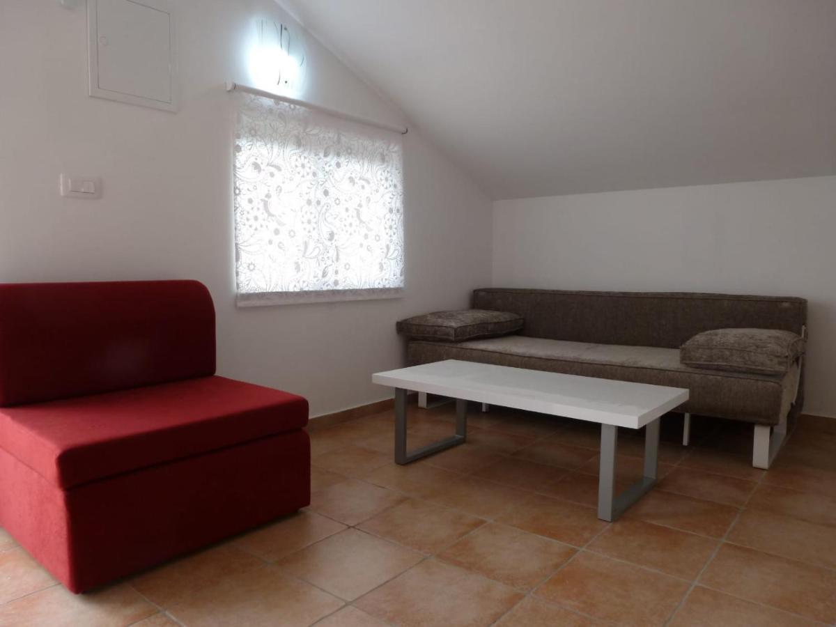 Apartmani Veronika Нін Екстер'єр фото
